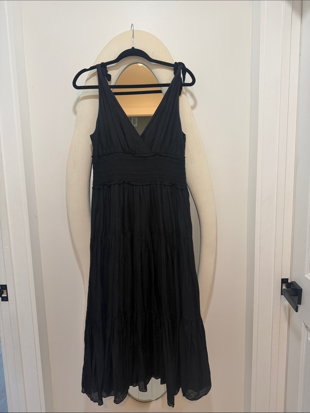 cinq a sept Black Tiered Midi Dress